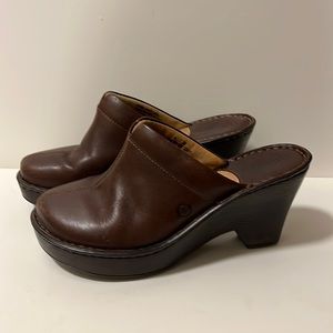 Brown Vintage Leather heeled mules